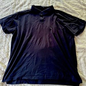Men’s Under Armour 4xl polo.